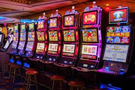 Online Poker Texas Hold'em Myanmar ကစားသမားများ